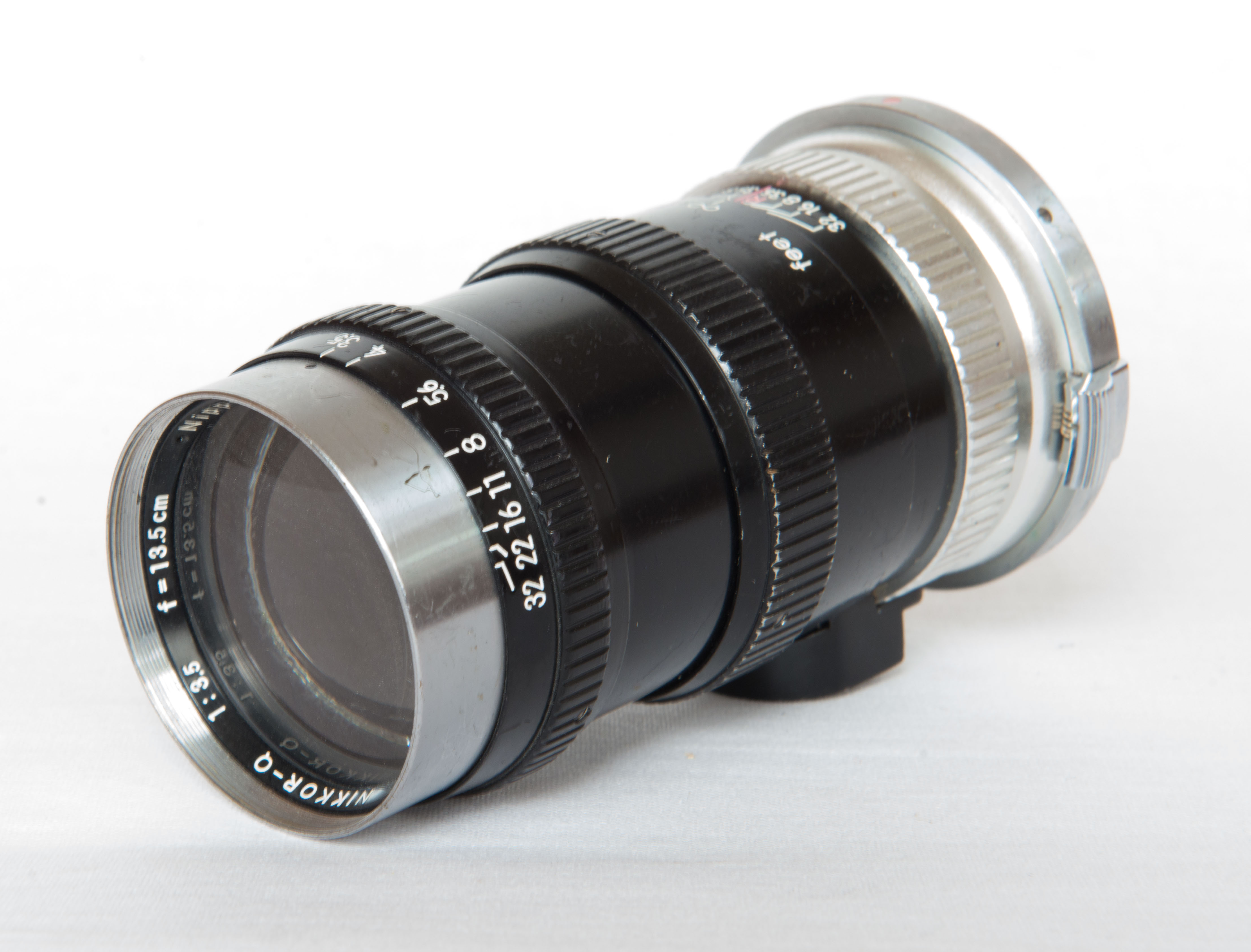 Nippon Kogaku Nikkor Q 135 mm - 3.5 RF